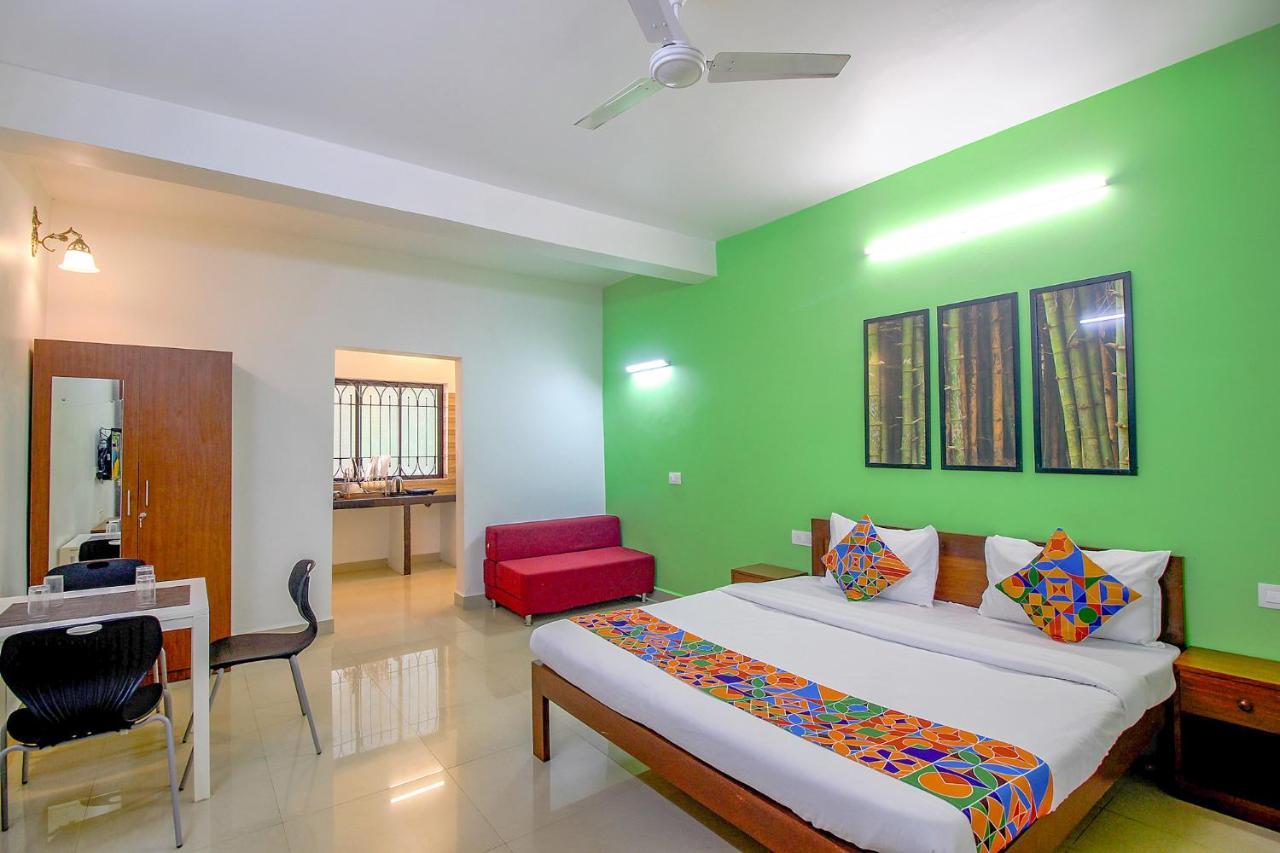 Fabescape Sk Studios With Pool & Gym, Arpora Old Goa Exteriér fotografie